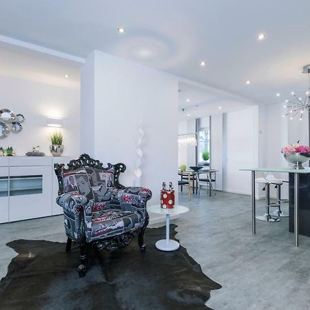 Design-Studiowohnung Haegestrasse ギュータースロー エクステリア 写真